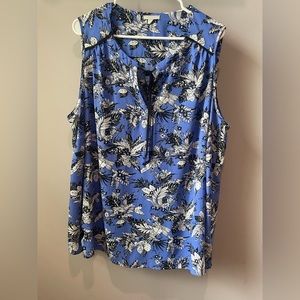 Pleione sleeveless top
